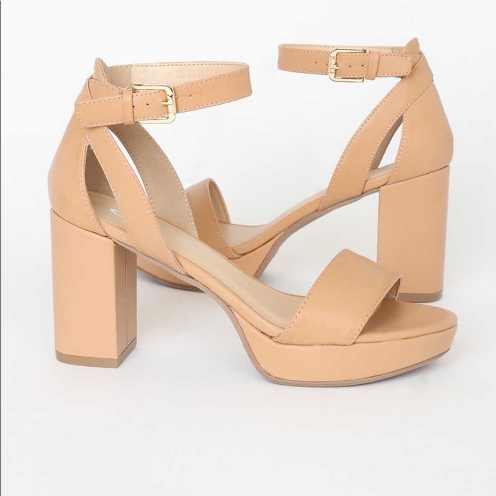 NWT Platform Ankle Strap Nude Heels (size 7.5)